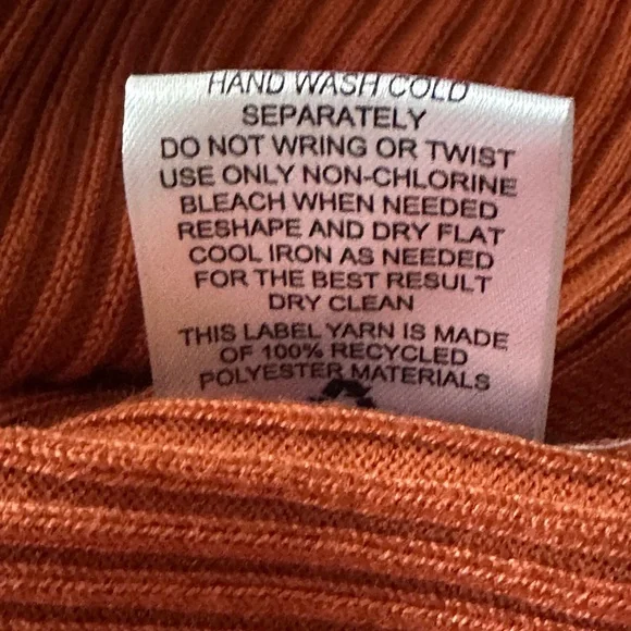 Olive & Oak Ribbed Rust Sleeveless Sweater Dress with Button Detail• Size XL - Picture 6 of 6